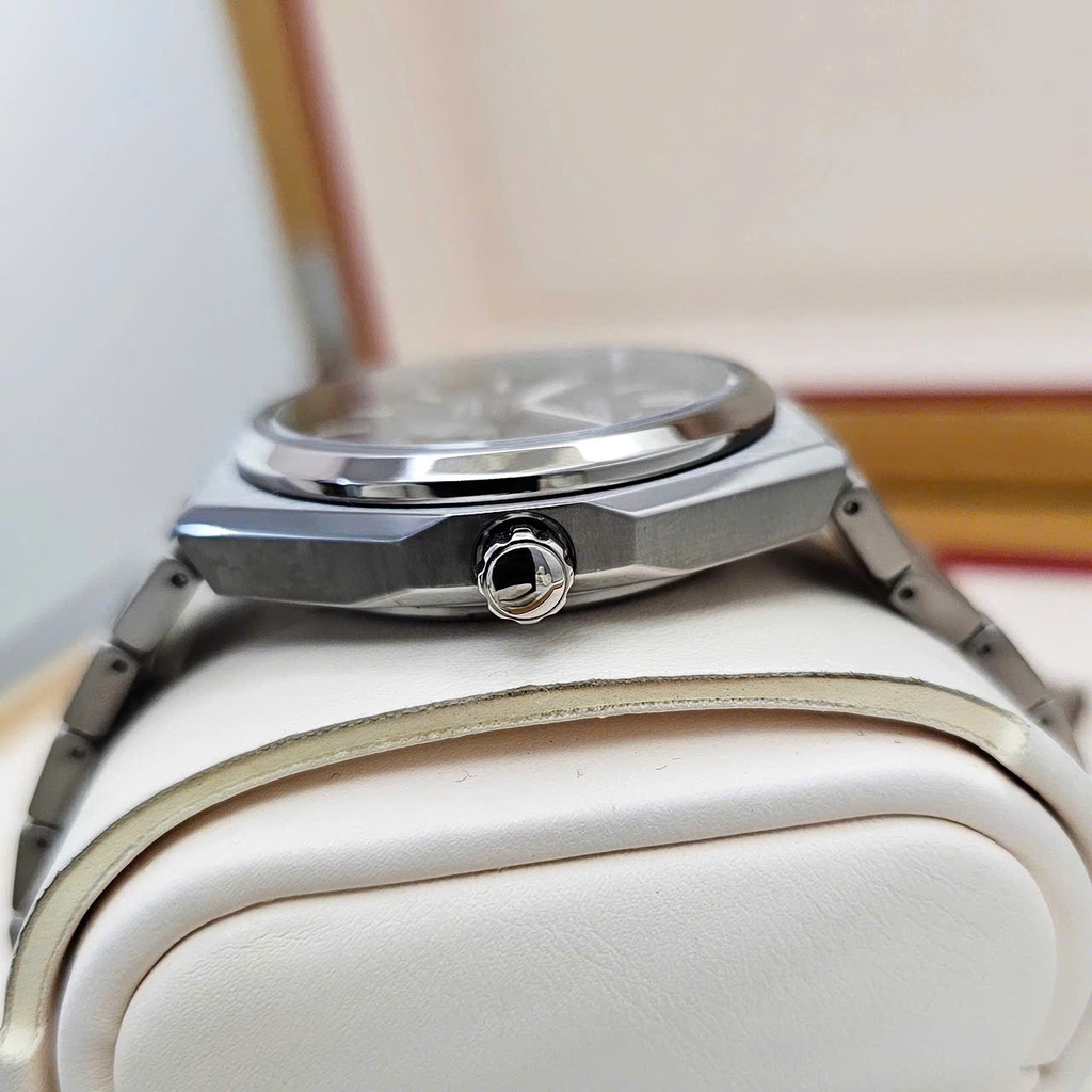 Đồng Hồ Nam Citizen Automatic Zenshin Mechanical Super Titanium NJ0180-80H