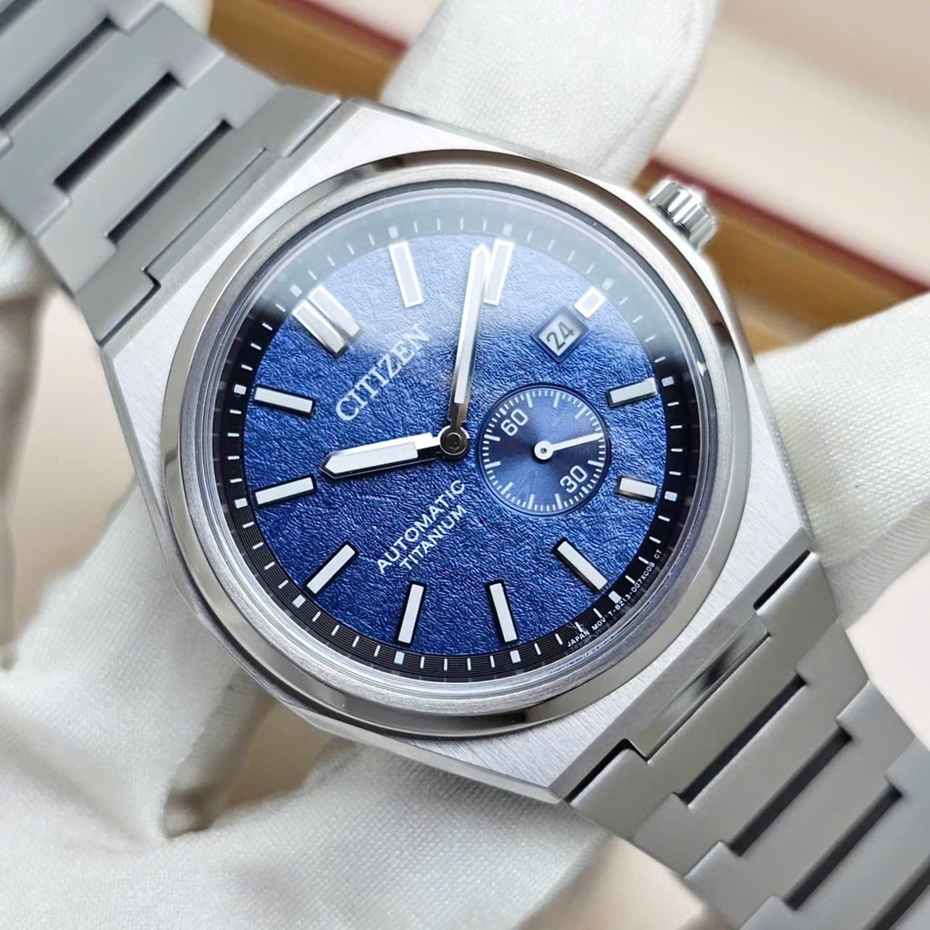 Đồng Hồ Nam Citizen Automatic Zenshin Mechanical Super Titanium NJ0180-80L