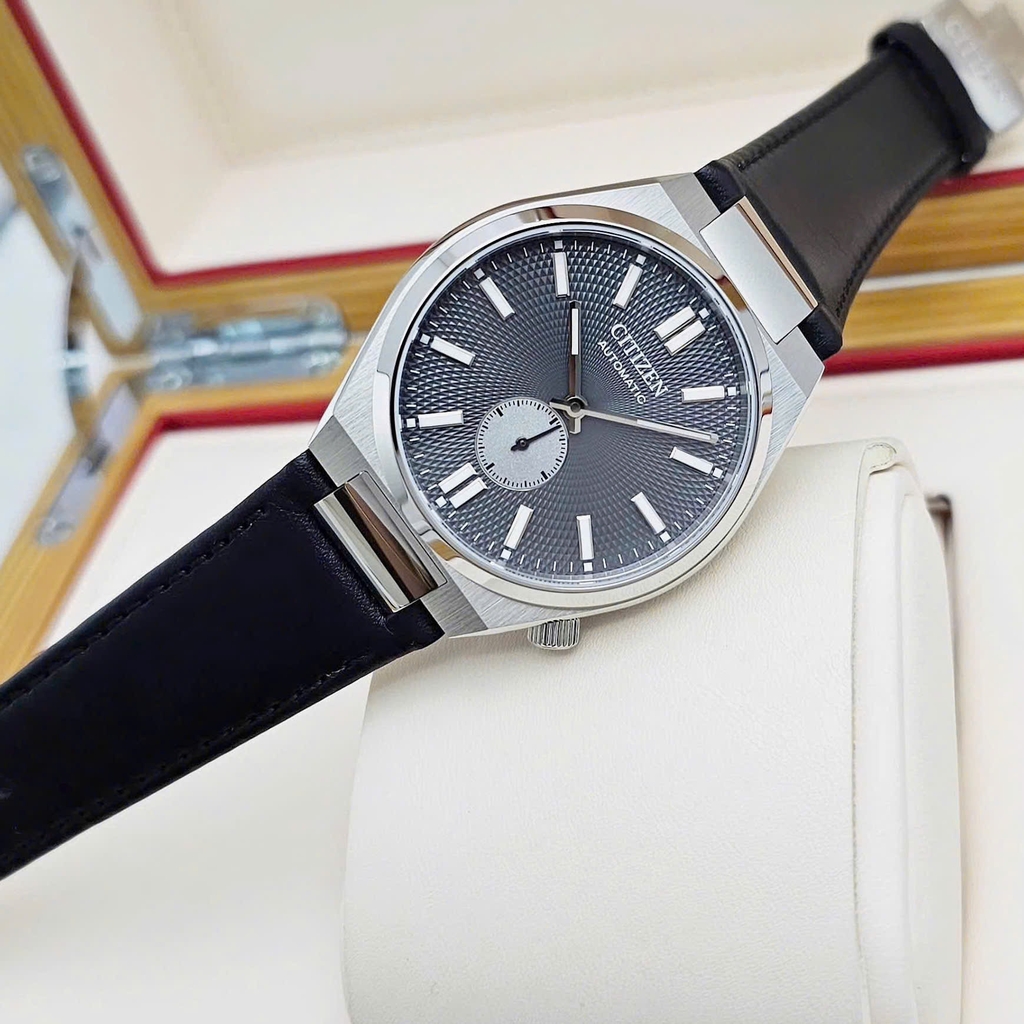 Đồng Hồ Nam Citizen Automatic Tsuyosa Small Second NK5010-01H