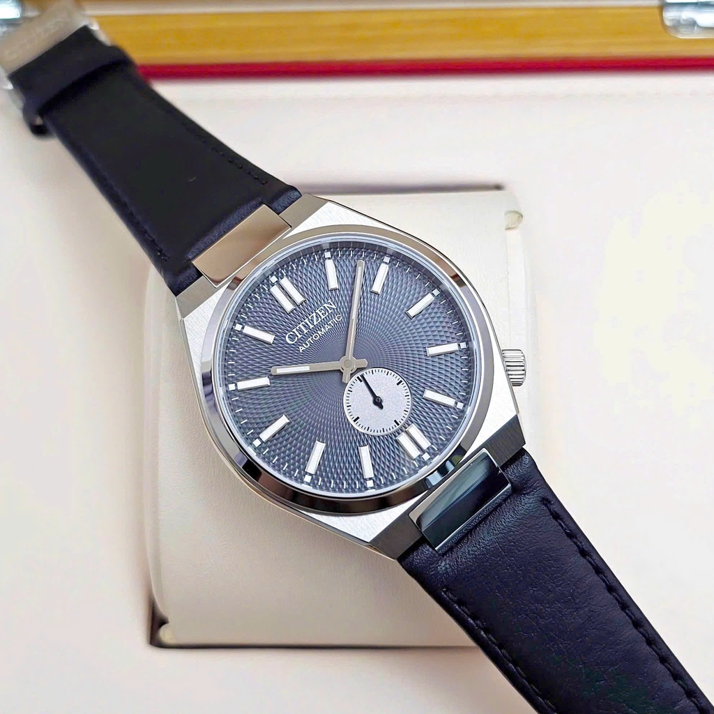Đồng Hồ Nam Citizen Automatic Tsuyosa Small Second NK5010-01H