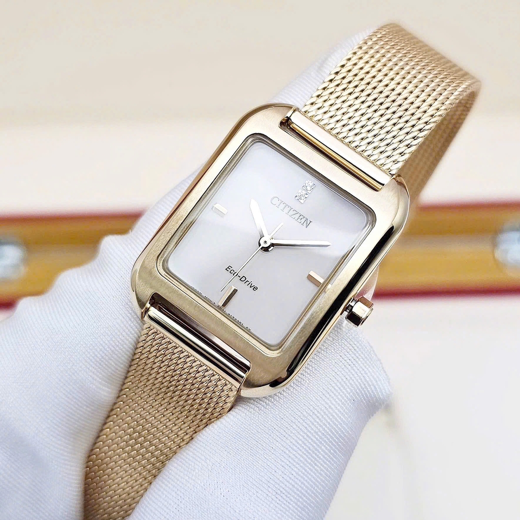 Đồng Hồ Nữ Citizen Quartz Eco-Drive EM0493-85P