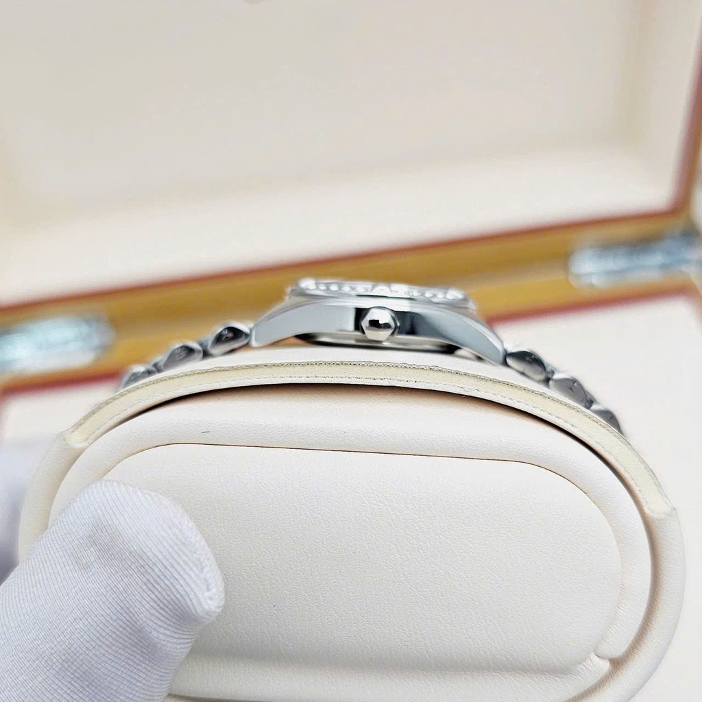 Đồng Hồ Nữ Citizen Quartz Diamond EU6060-55D