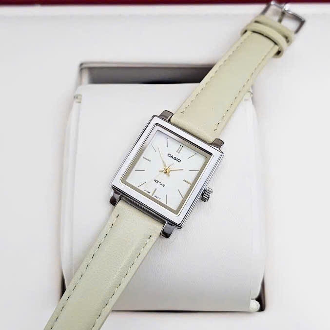 Đồng Hồ Nữ Casio Quartz LTP-E176L-5AVDF Dây Da Nude Mặt Trắng 