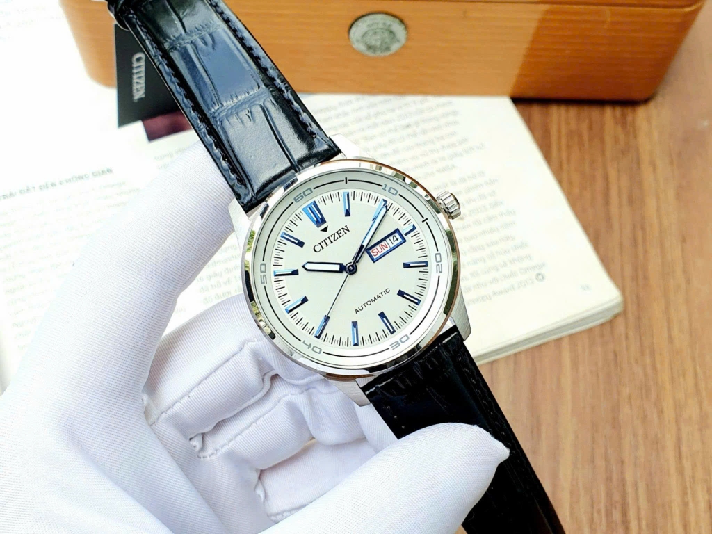 Đồng Hồ Nam Citizen Automatic NH8400-10A
