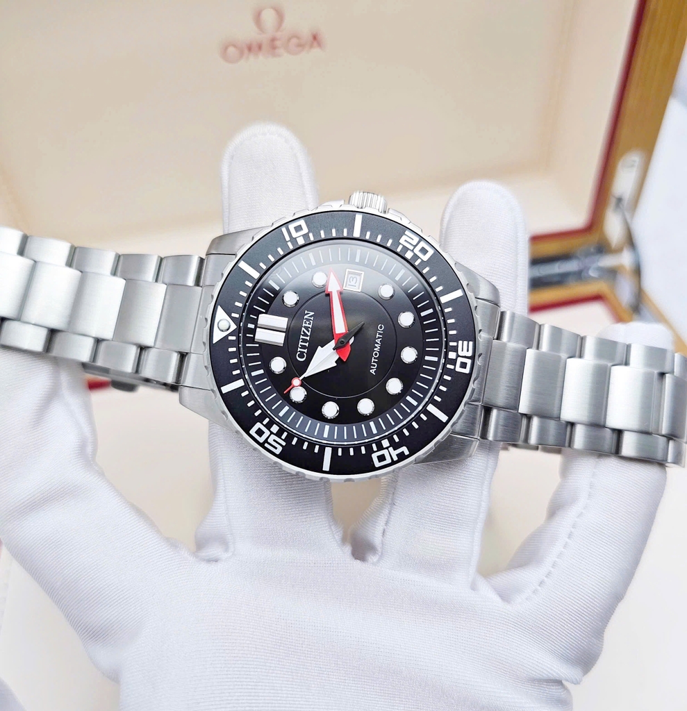 Đồng Hồ Nam Citizen Automatic NJ0120-81E Thép Mặt Đen