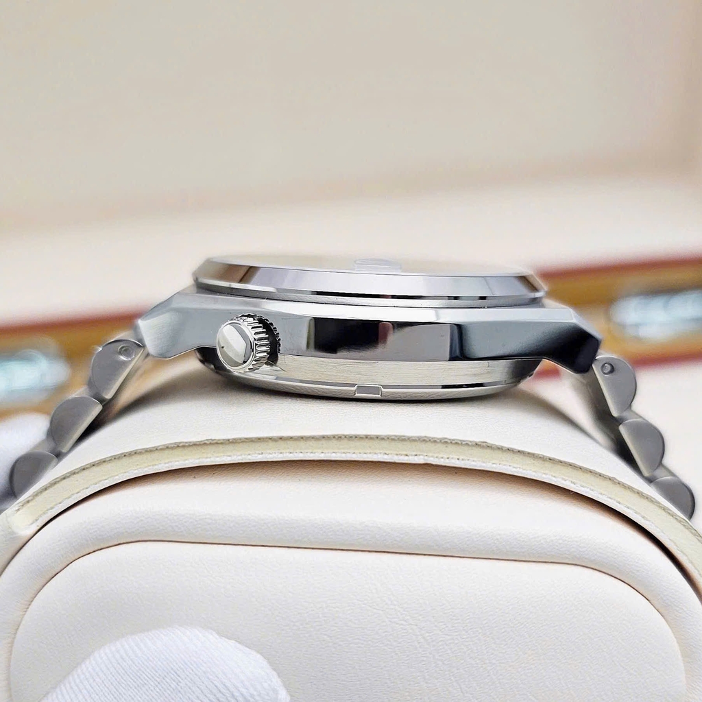 Đồng Hồ Nam Citizen Automatic Tsuyosa Mechanical White NJ0150-81A