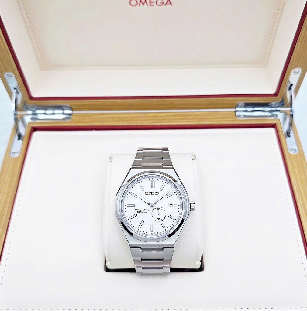 Đồng Hồ Nam Citizen Automatic Zenshin Mechanical Super Titanium NJ0180-80A