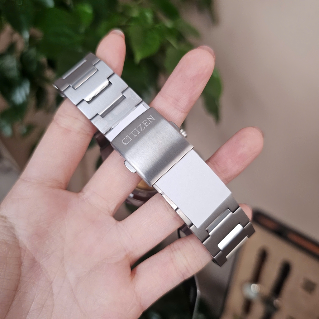 Đồng Hồ Nam Citizen Automatic Zenshin Mechanical Super Titanium NJ0180-80A