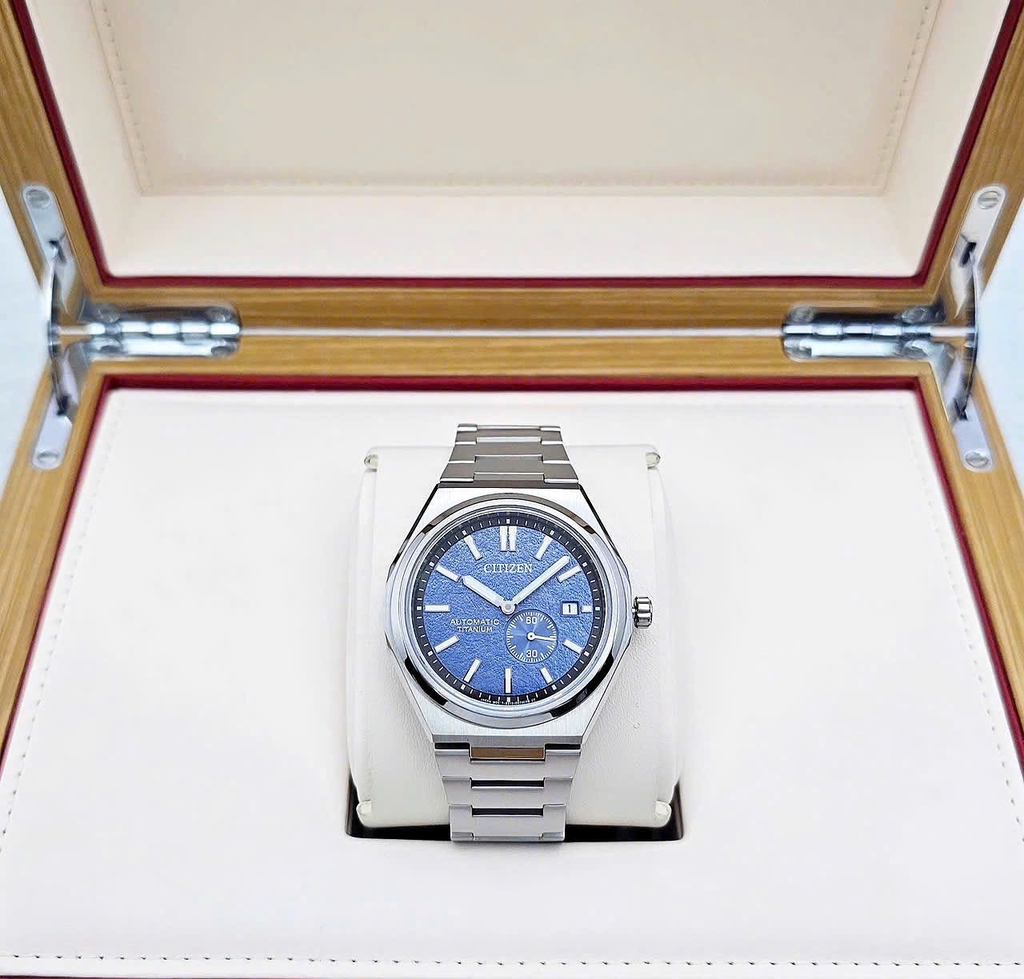 Đồng Hồ Nam Citizen Automatic Zenshin Mechanical Super Titanium NJ0180-80L