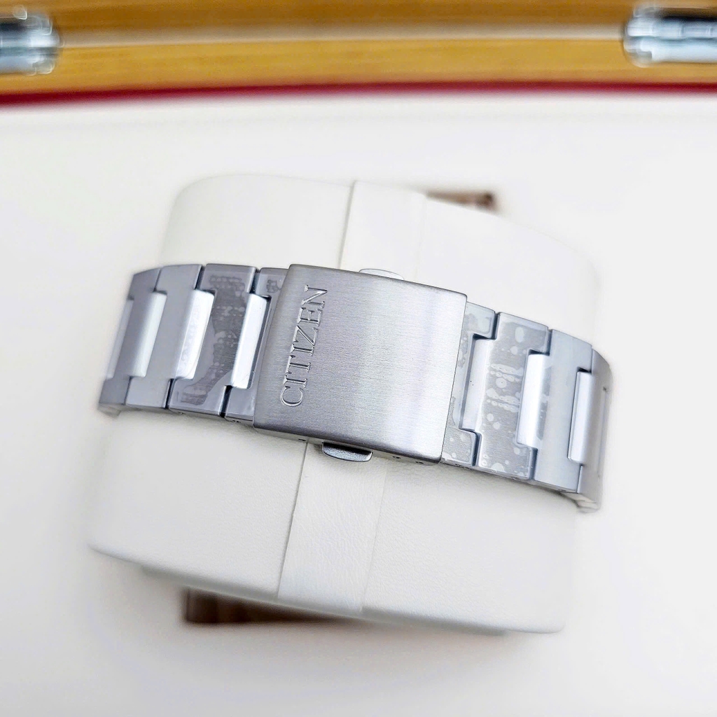 Đồng Hồ Nam Citizen Automatic Zenshin Mechanical Super Titanium NJ0180-80M