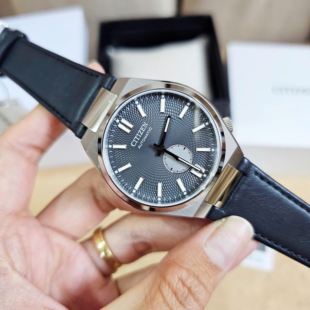 Đồng Hồ Nam Citizen Automatic Tsuyosa Small Second NK5010-01H