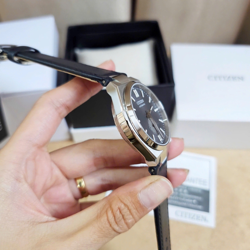 Đồng Hồ Nam Citizen Automatic Tsuyosa Small Second NK5010-01H