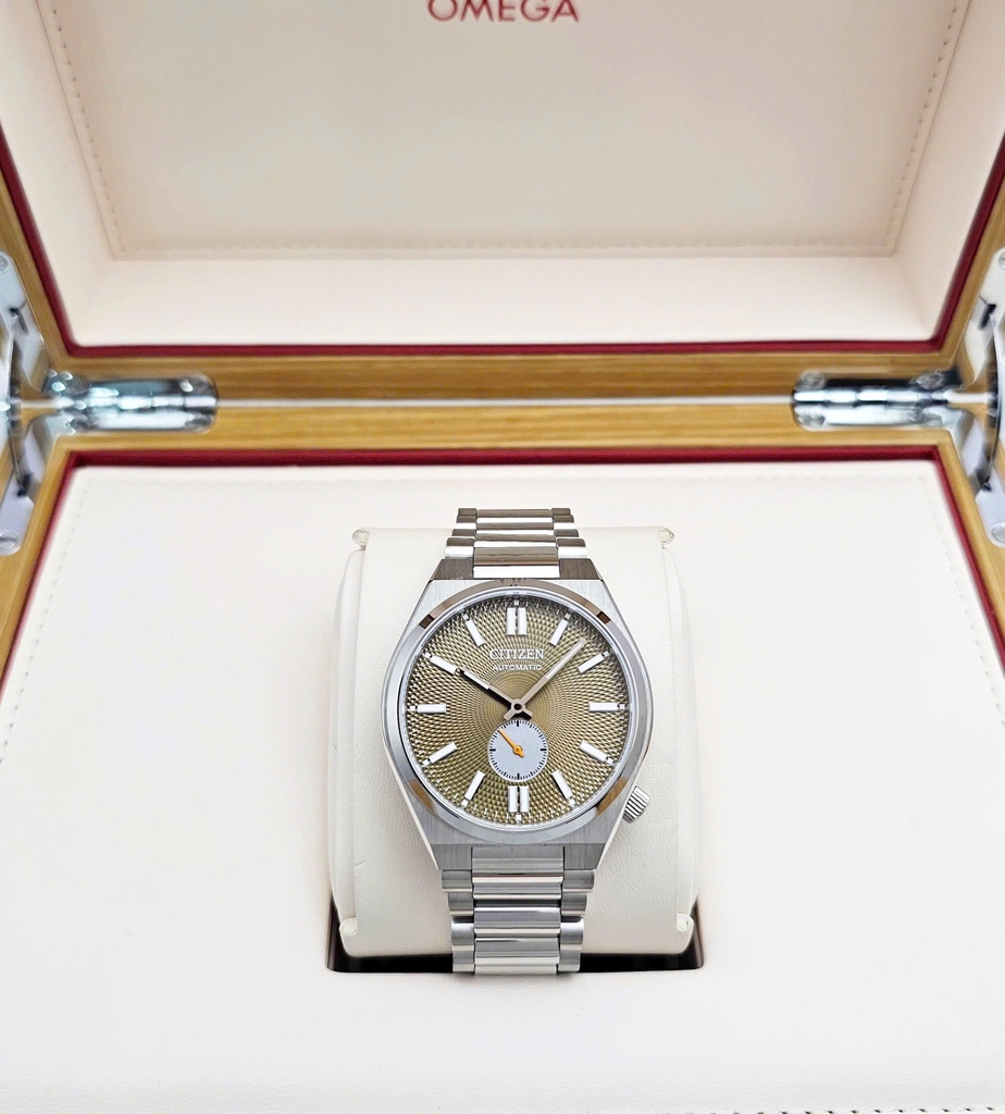 Đồng Hồ Nam Citizen Automatic Tsuyosa Small Second NK5010-51X