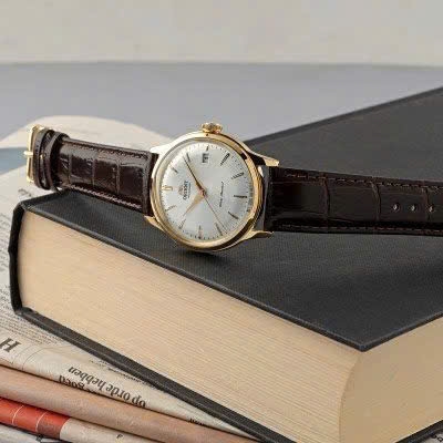 Đồng Hồ Nam Orient Automatic Contemporary Classic Bambino RA-AC0M01S30B ( RA-AC0M01S10B ) ( RA-AC0M01S ) Dây Da Nâu Thép Vàng Mặt Trắng