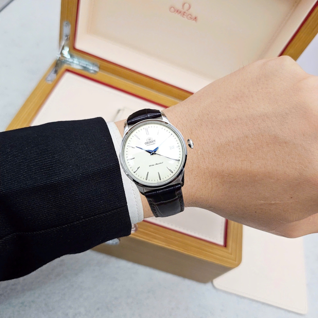 Đồng Hồ Nam Orient Automatic Classic Bambino RA-AC0M04Y30B ( RA-AC0M04Y ) ( RA-AC0M04Y10B )
