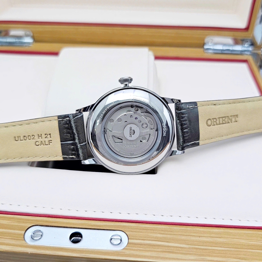 Đồng Hồ Nam Orient Automatic RA-AK0704N10B Dây Da Vỏ Trắng Mặt Xám Bambino Gen 8