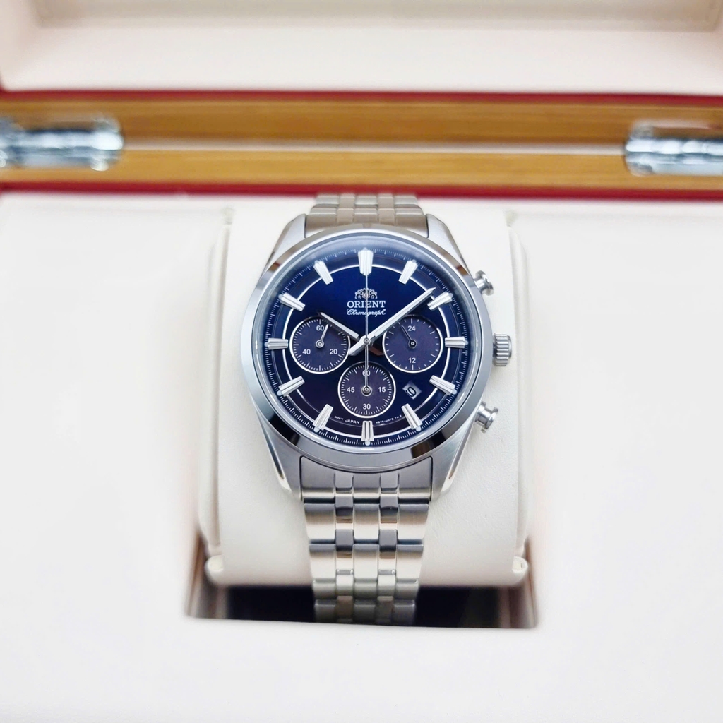 Đồng Hồ Nam Orient Quartz Solar Contemporary Chronograph RA-TX0303L10B