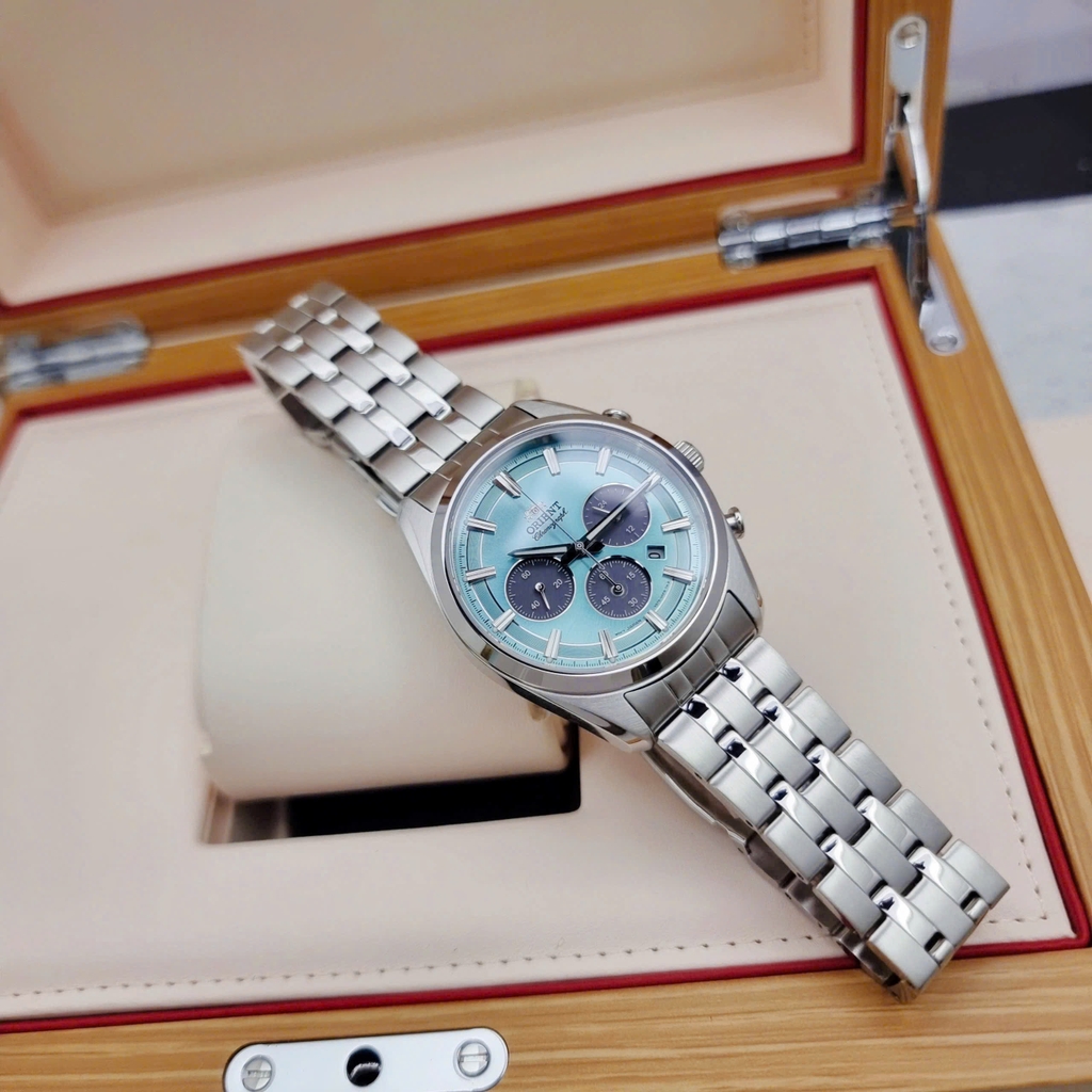 Đồng Hồ Nam Orient Quartz Solar Contemporary Chronograph RA-TX0304L10B