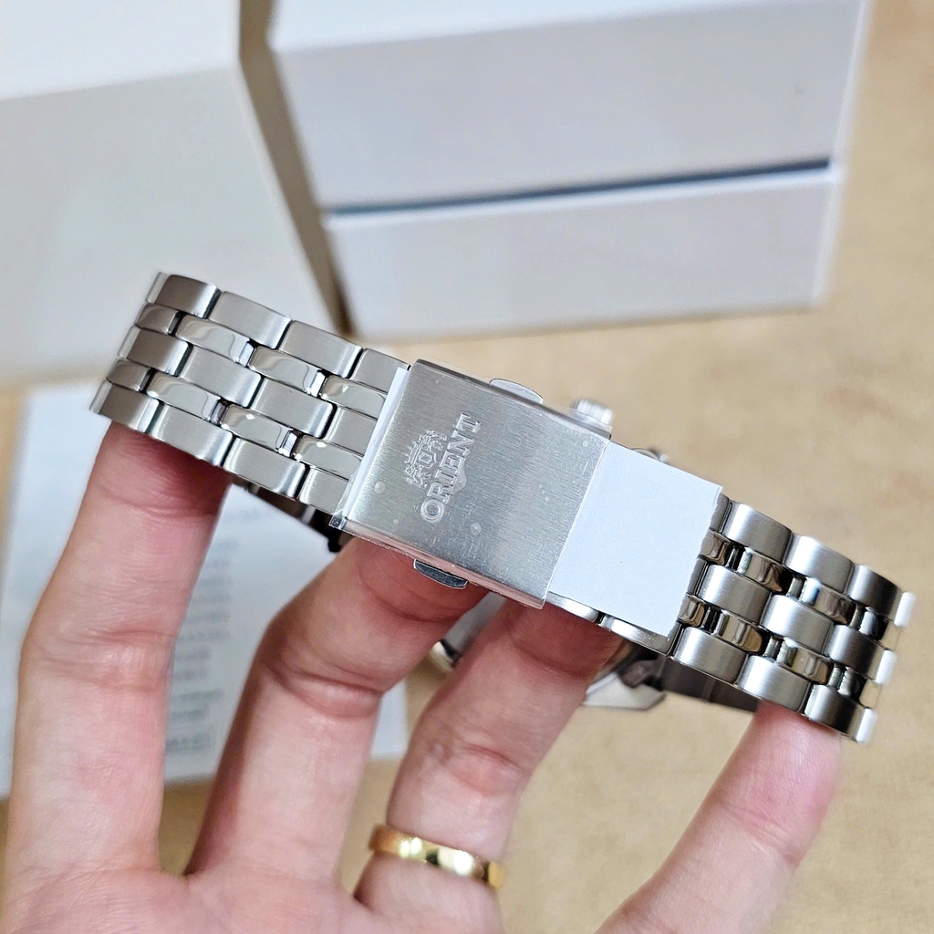 Đồng Hồ Nam Orient Quartz Solar Contemporary Chronograph RA-TX0305S10B