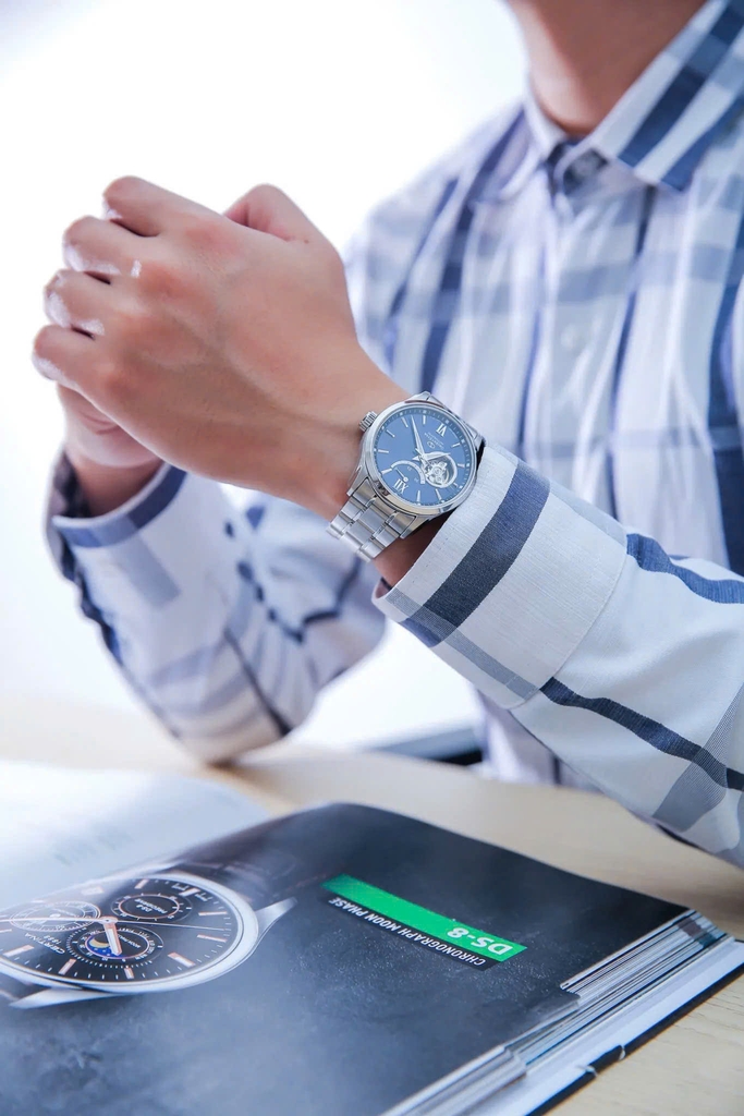 Đồng Hồ Nam Orient Star Automatic Semi Skeleton Blue RE-AT0001L00B ( RE-AT0001L )