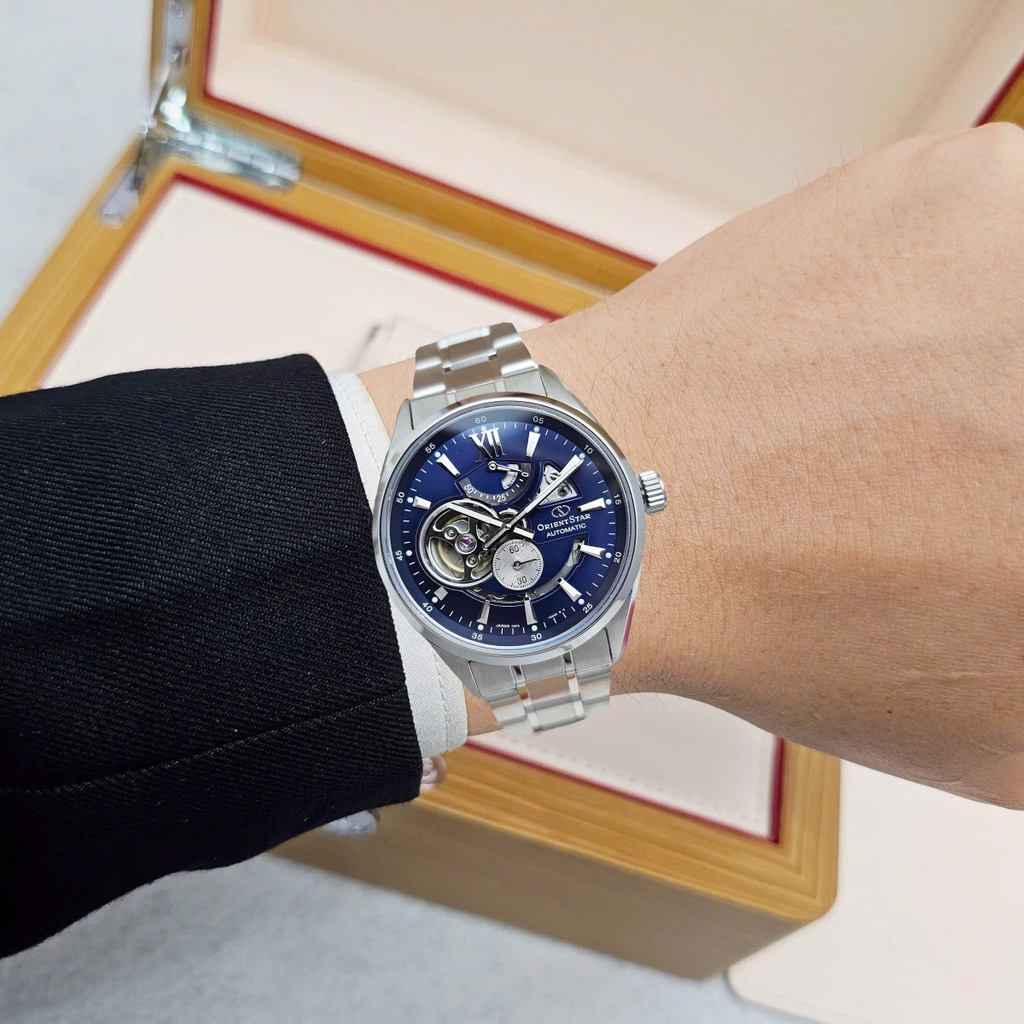 Đồng Hồ Nam Orient Star Automatic Semi Skeleton Joker Blue RE-AV0003L00B ( RE-AV0003L) ( RE-AV0003L00Z )