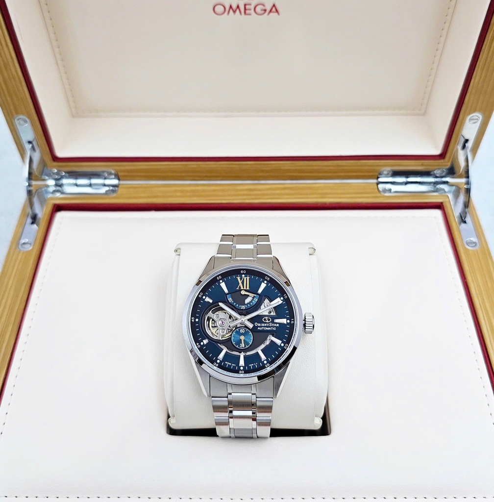 Đồng Hồ Nam Orient Star Automatic RE-AV0114E00B ( RE-AV0114E ) RK-AV0114E00B ( RK-AV0114E ) ( RN-AV0114E ) ( RN-AV0114E00B ) Dây Thép Xanh Lục Bảo