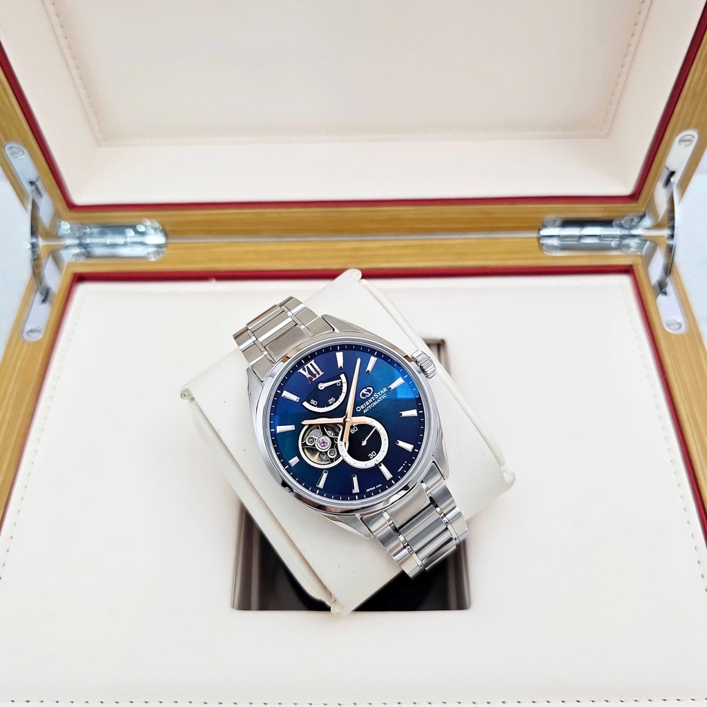 Đồng Hồ Nam Orient Star Automatic Semi Skeleton BLue green Grandient MOP Dial RK-BY0001A
