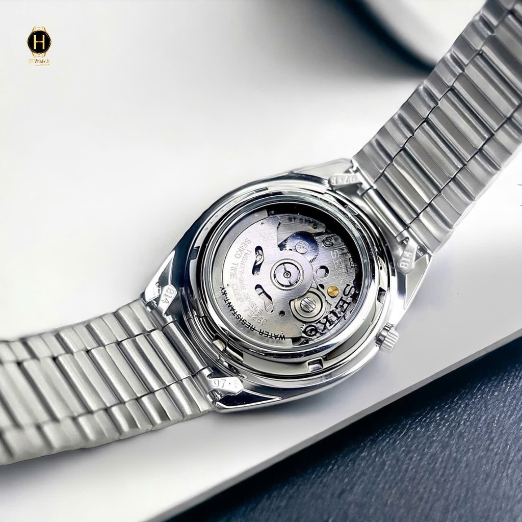 Đồng Hồ Nam Seiko Automatic SNXS77K1 Dây Thép Vỏ Trắng Mặt Xanh