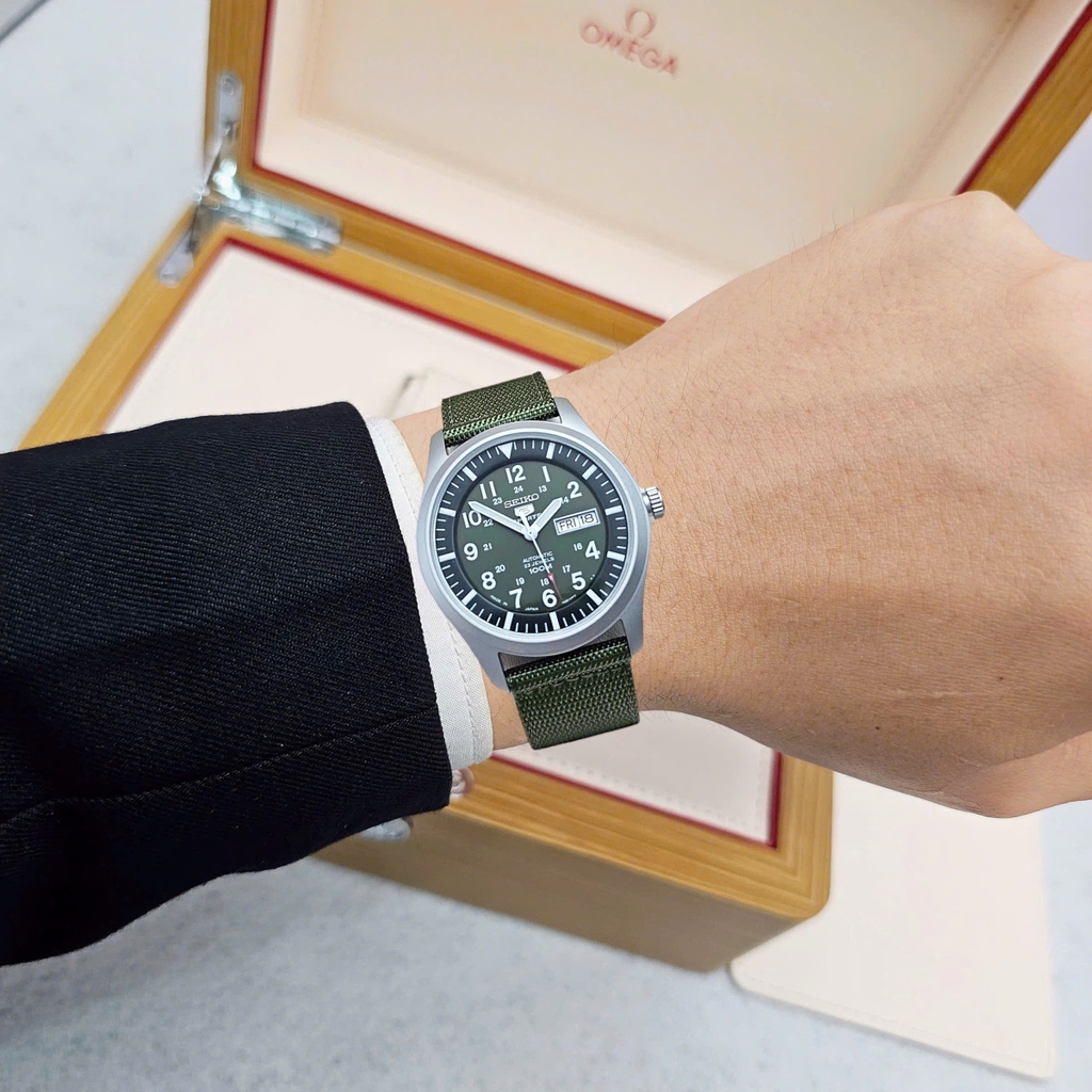 Đồng Hồ Nam Seiko 5 Automatic Sports SNZG09J1 ( SNZG09 )