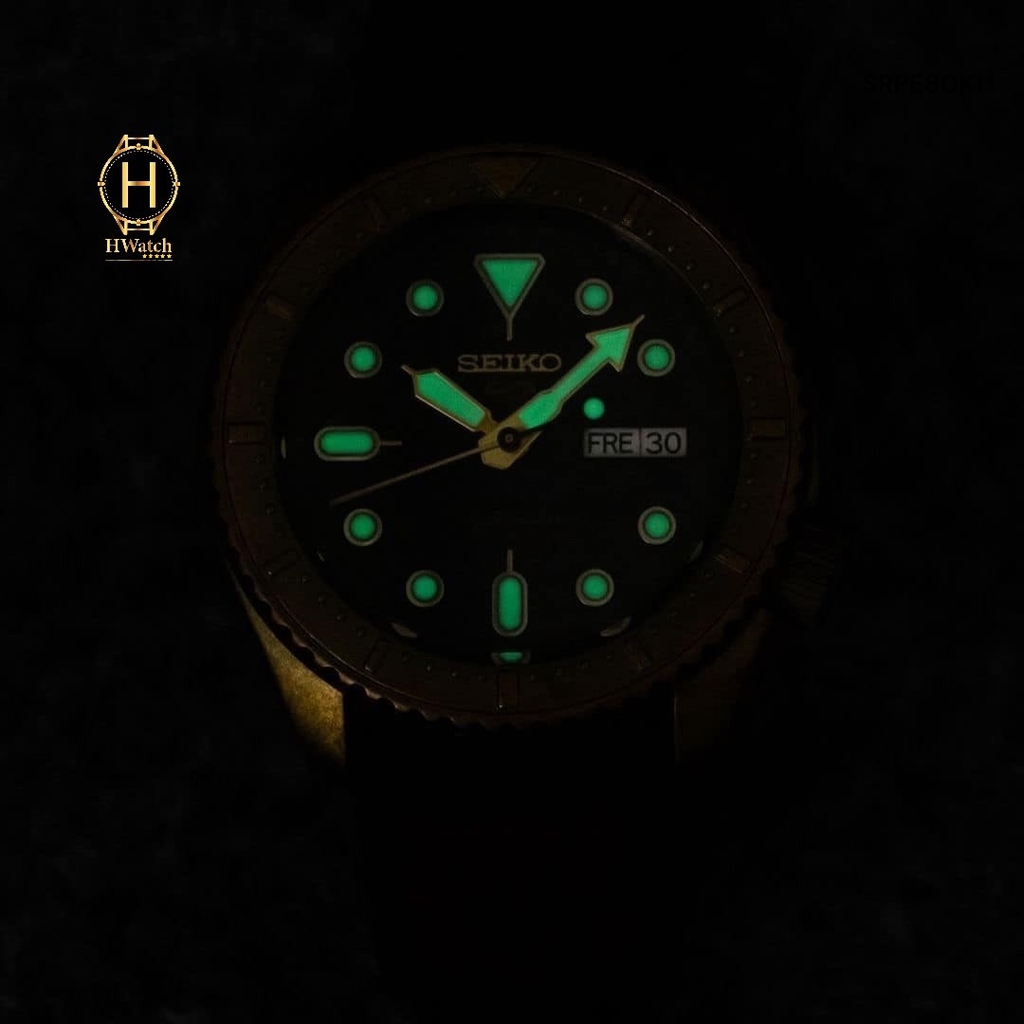 Đồng Hồ Nam Seiko 5 Automatic SRPE80K1 Sport Dây Silicon Nâu Mặt Đen