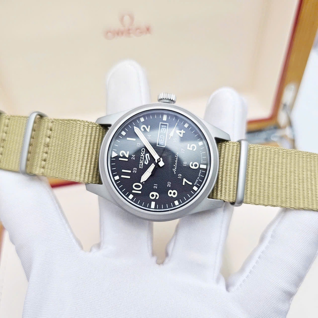 Đồng Hồ Nam Seiko 5 Automatic Sports Field SRPG35J1