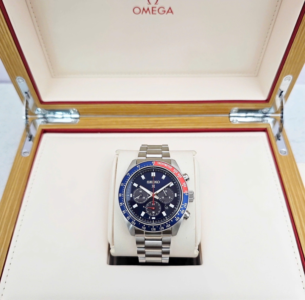 Đồng Hồ Nam Seiko Quartz Solar Prospex Speedtimer SSC913P1 ( SSC913 ) Dây Thép Mặt Xanh Dương