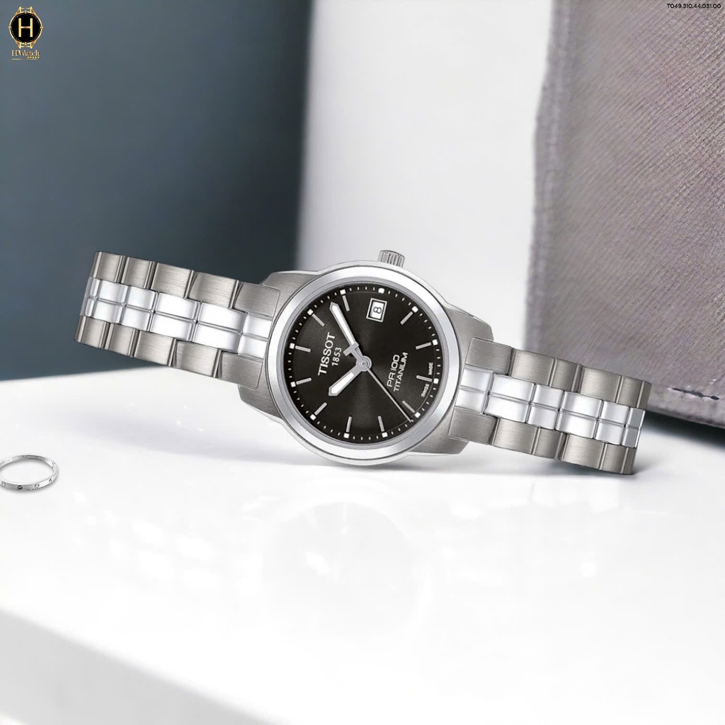 Đồng Hồ Nữ Tissot Quartz PR100 Titanium T049.310.44.051.00 ( T0493104405100 ) Dây Thép Mặt Đen Sapphire