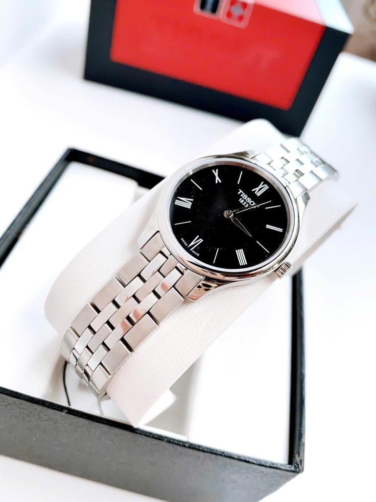 Đồng Hồ Nữ Tissot Quartz Tradition 5.5 T063.209.11.058.00 ( T0632091105800 )