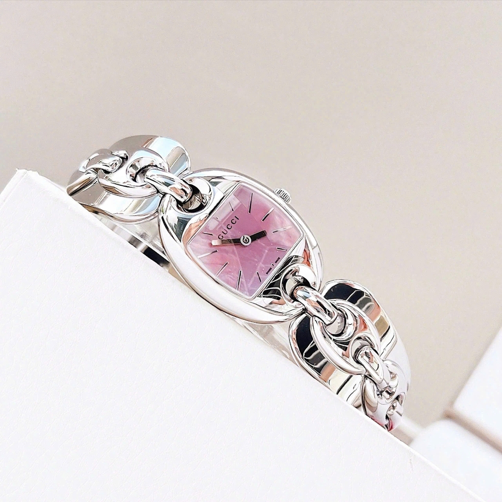 Đồng Hồ Nữ Gucci Quartz Marina Chain YA121519