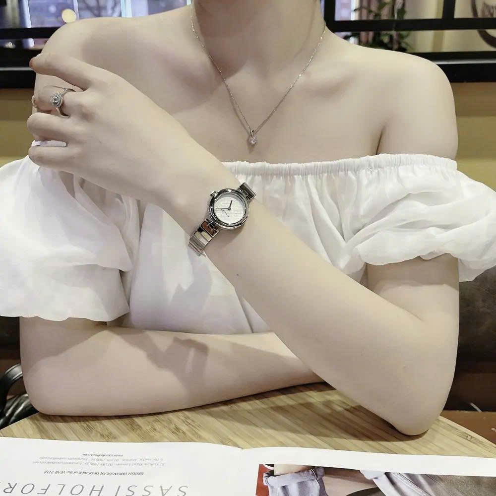 Đồng Hồ Nữ Gucci Quartz Diamantissima Medium YA141402