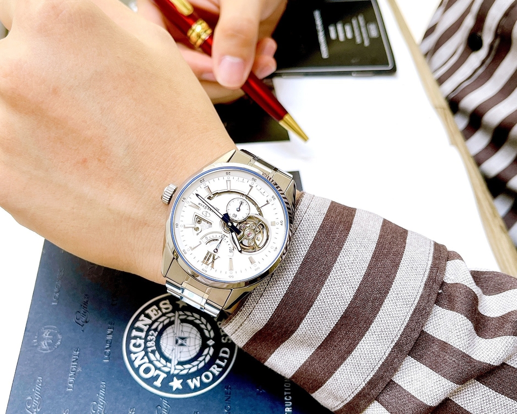 Đồng Hồ Nam Orient Start Automatic Semi Skeleton Joker RE-AV0113S00B ( RE-AV0113S ) Mặt Trắng