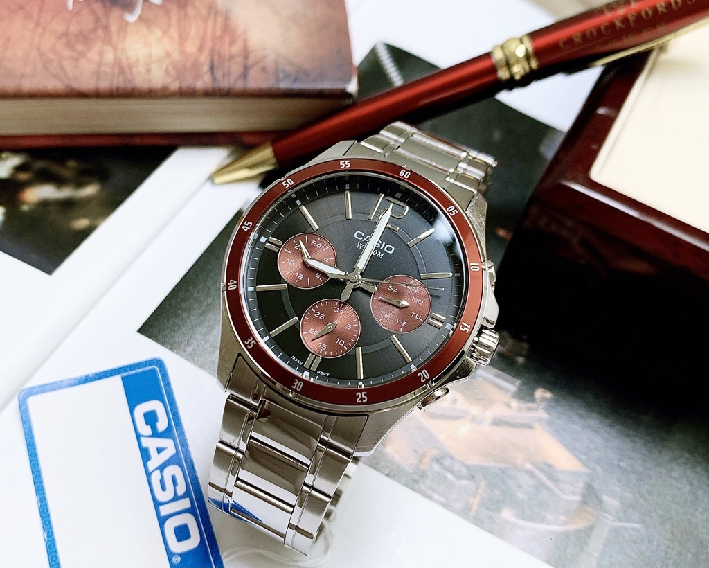 Đồng Hồ Nam Casio Quartz MTP-1374D-5AVDF Dây Thép Mặt Đen