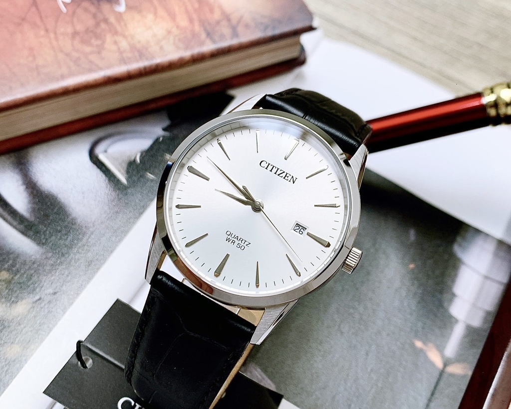 Đồng Hồ Nam Citizen Quartz BI5000-10A Dây Da