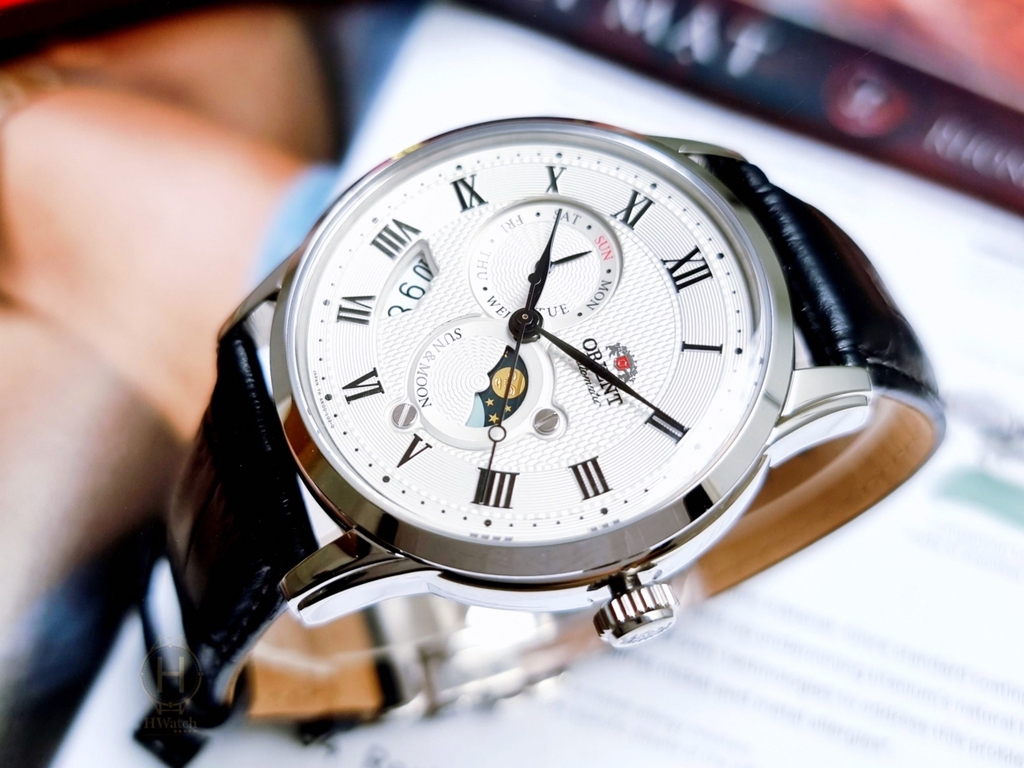 Đồng Hồ Orient Gen 3 White SAK00002S0-B Automatic Dây Da Nam