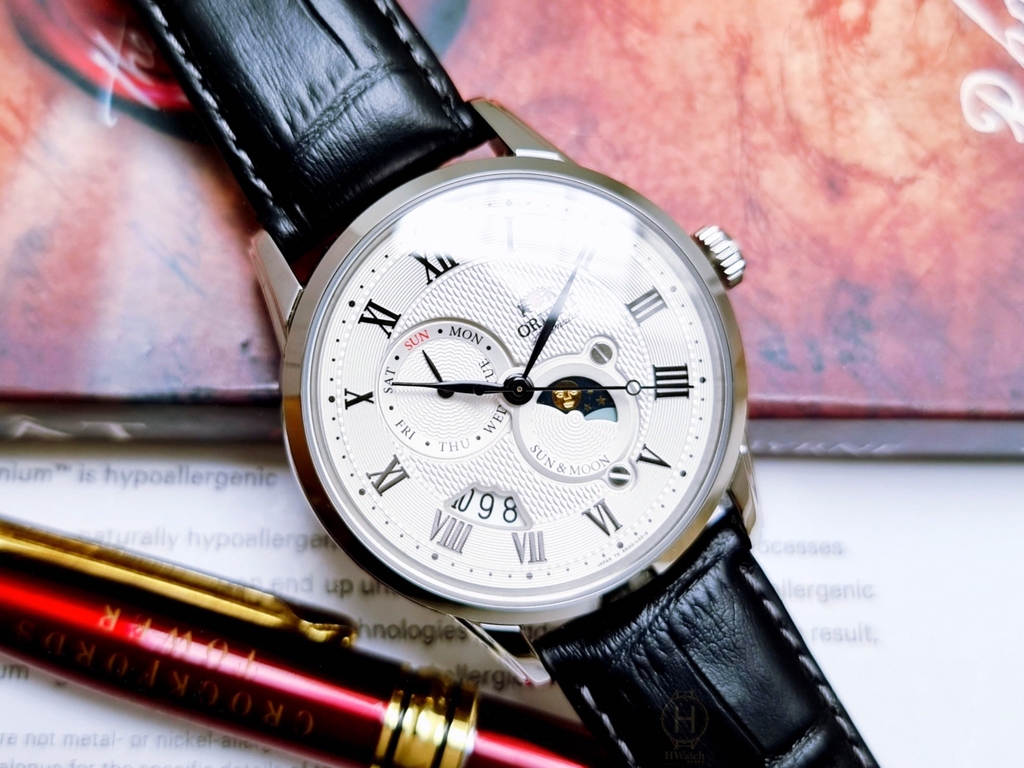 Đồng Hồ Orient Gen 3 White SAK00002S0-B Automatic Dây Da Nam