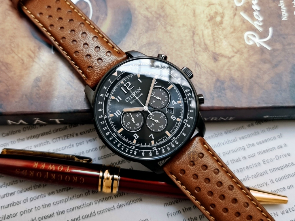 Đồng Hồ Nam Citizen Quartz Eco-Drive CA4505-12E Choronograp  Dây Da Mặt Đen