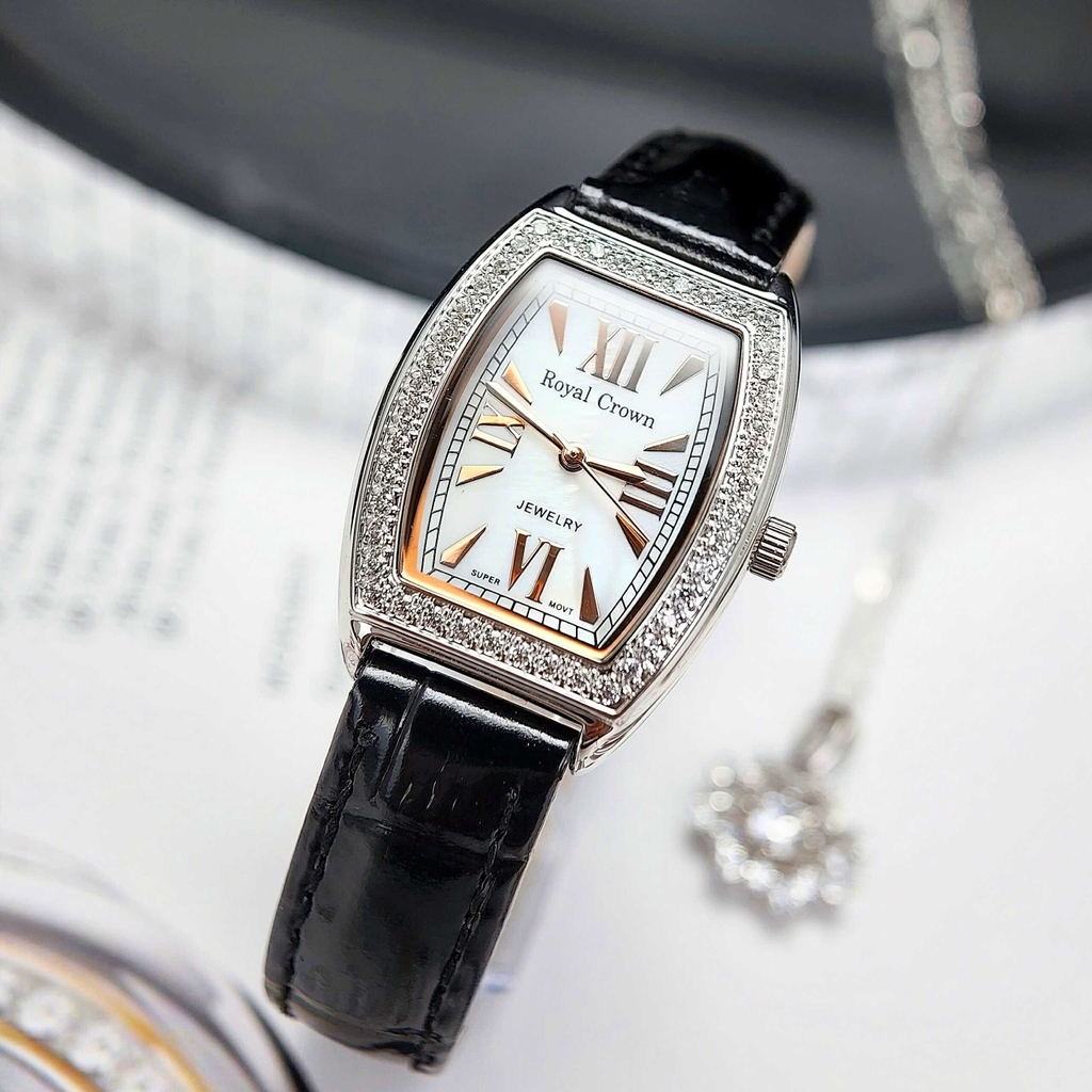 Đồng Hồ Nữ Royal Crown Quartz 3635 Vuông Dây Da Đen
