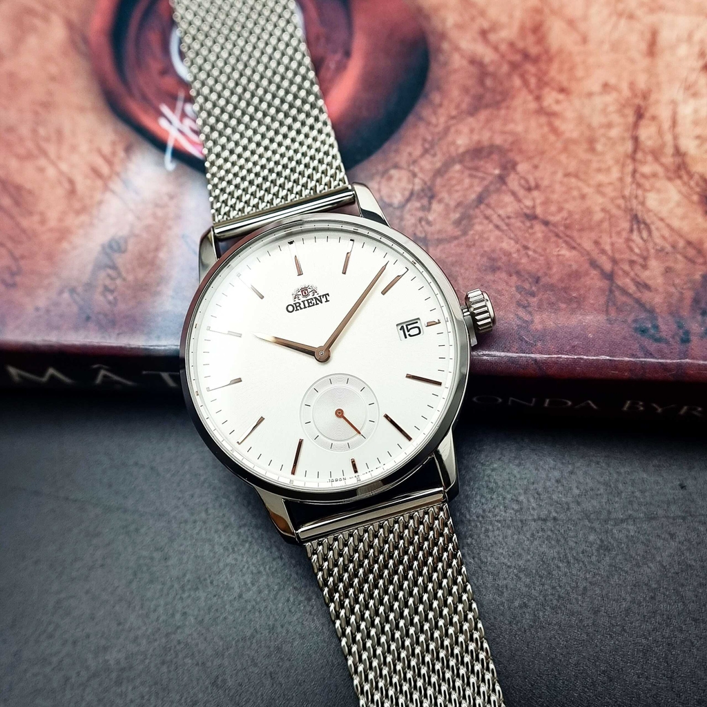 Đồng Hồ Nam Orient Quartz RA-SP0007S00C Dây Sắt Lưới Mặt Trắng
