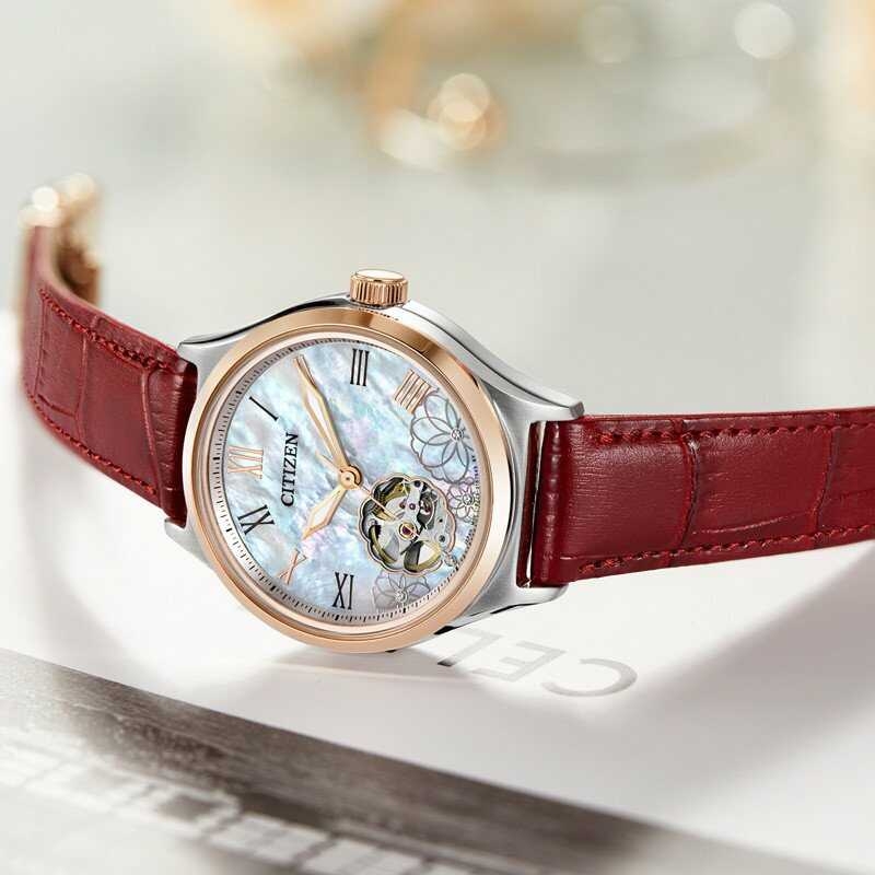 Đồng Hồ Nữ Citizen Automatic PC1008-11Y Da Đỏ Mặt Trắng Kính Sapphire