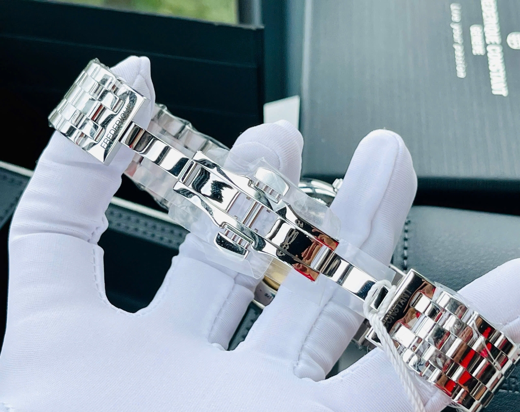 Đồng Hồ Nam Frederique Constant Automatic Classics Heart Beat Moonphase  FC-335MC4P6B2 ( FC335MC4P6B2 )