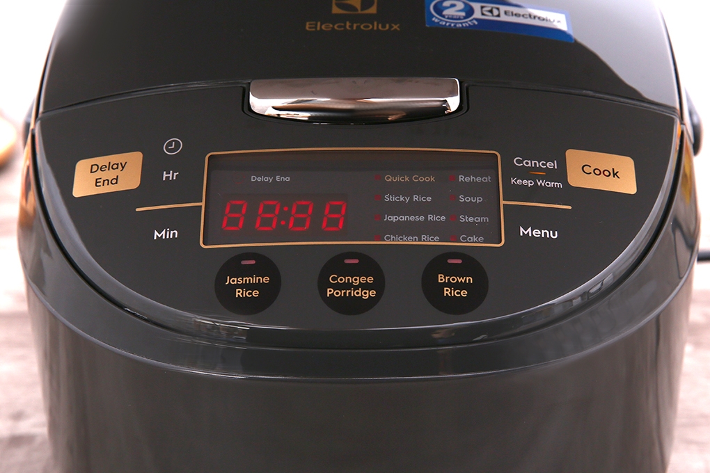 Nồi cơm điện tử 1 lít Electrolux E7RC1-550K