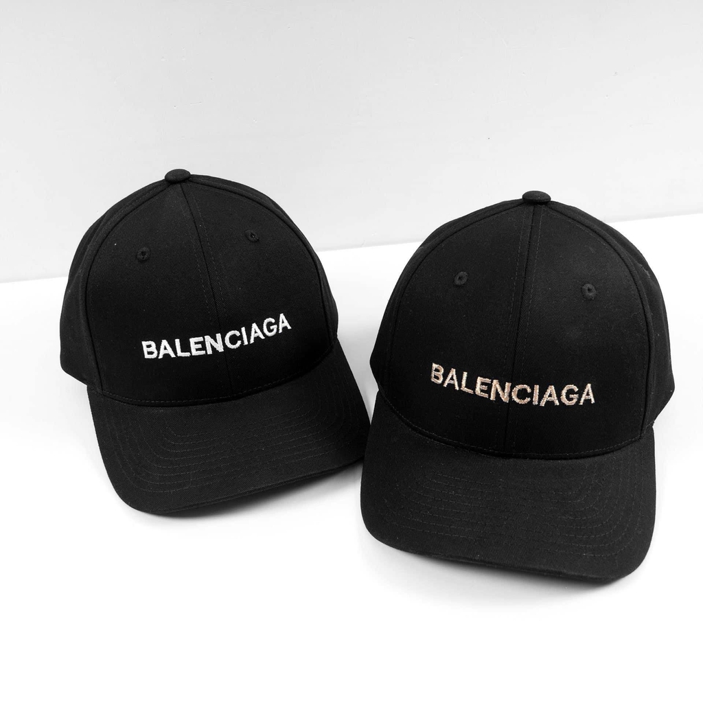 Chiếc mũ của Balenciaga có gì đặc biệt khiến tín đồ thời trang mê mẩn   Thời trang  Việt Giải Trí