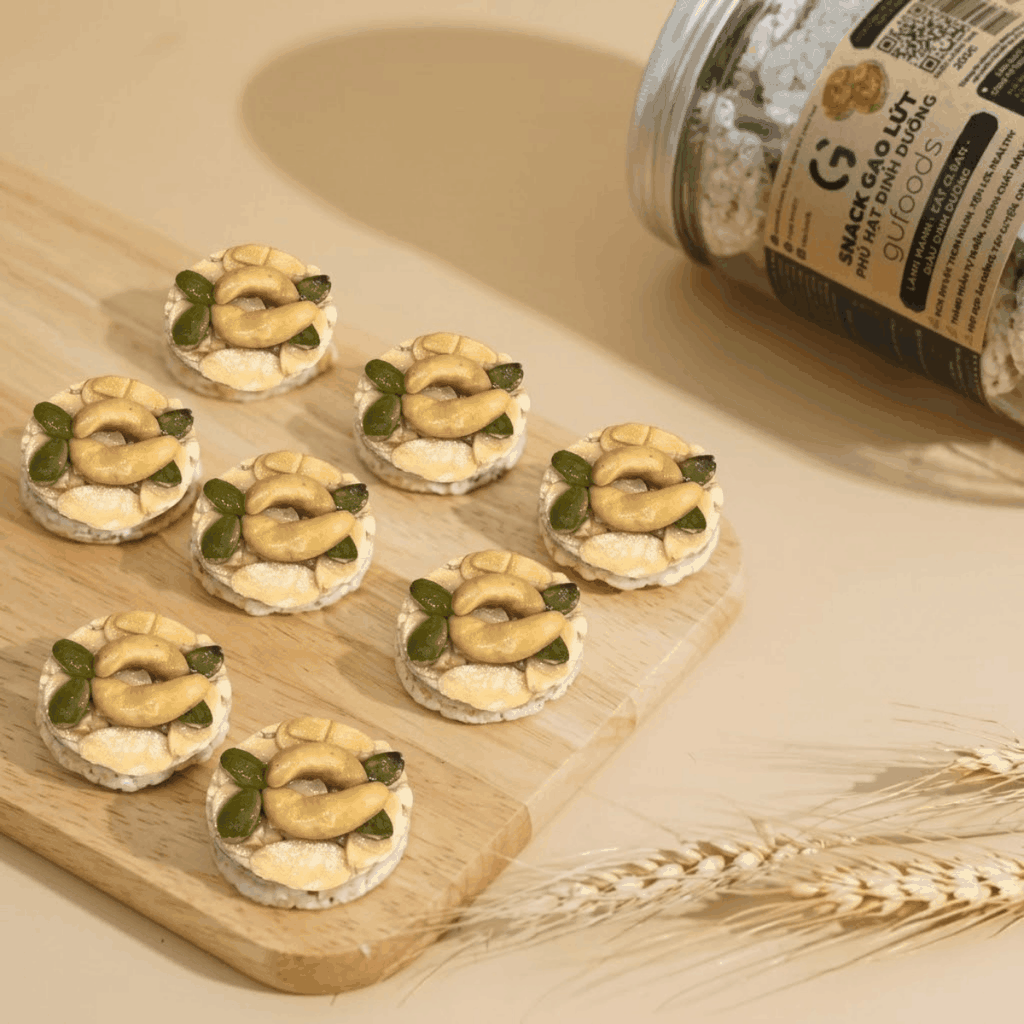 Snack gạo lứt phủ granola siêu hạt GUfoods - Bữa ăn nhẹ tiện lợi, Giàu dinh dưỡng, Ăn vặt healthy, Eat clean, Thuần chay (hũ 200g)