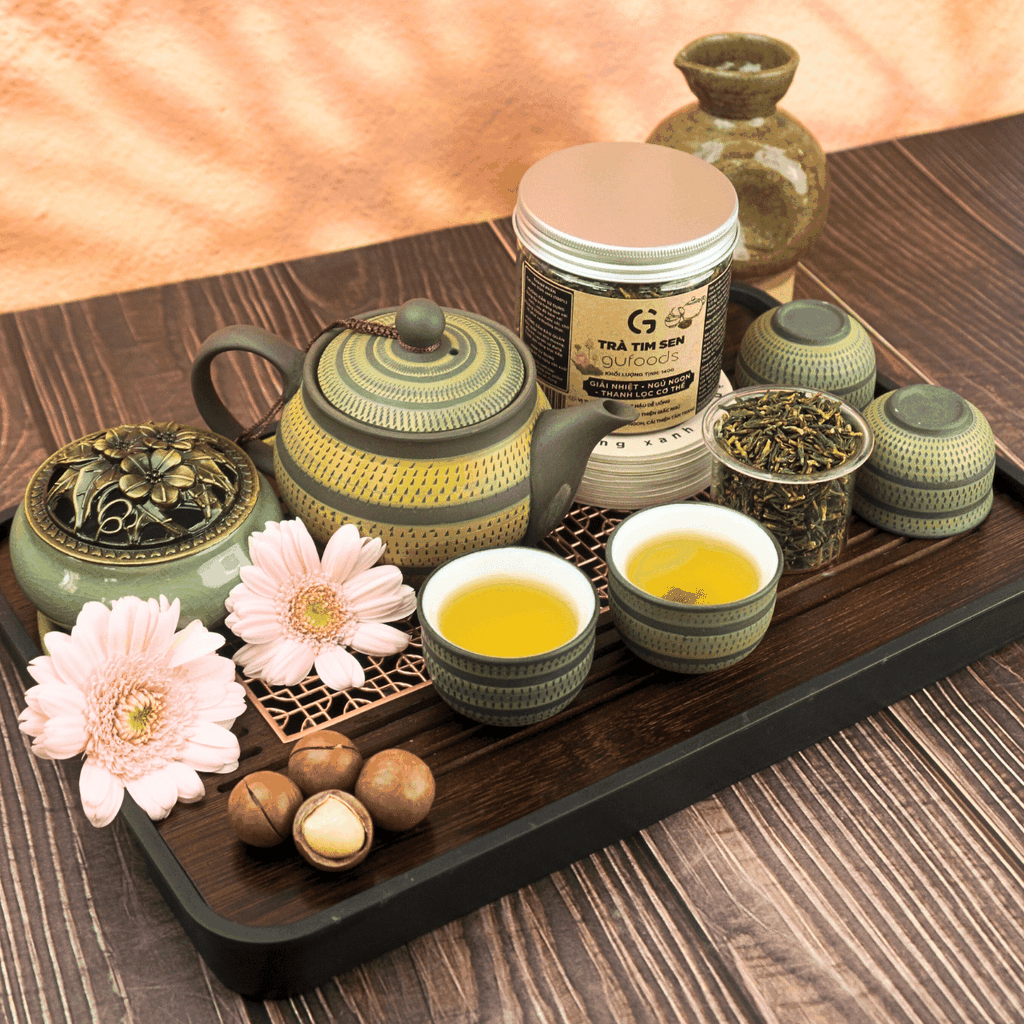 Trà tim sen nguyên chất GUfoods (hũ 140g) - Thư giãn tinh thần, Cải thiện giấc ngủ, Thanh lọc cơ thể, Thanh mát, Giải nhiệt, Tốt cho sức khỏe